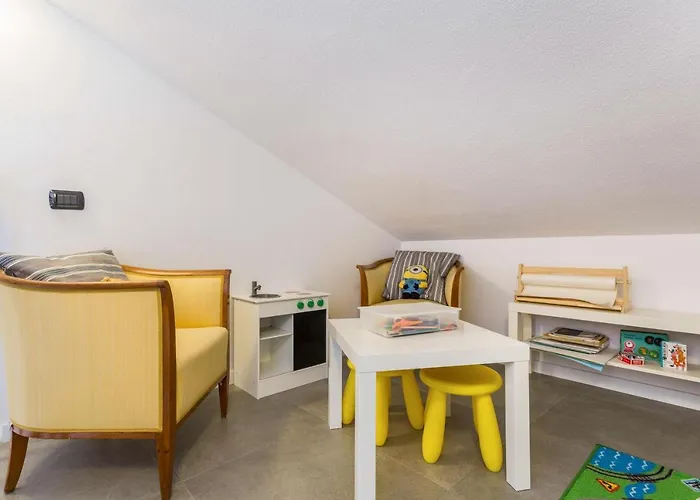 New Eleven On Apartment Oliveto Lario