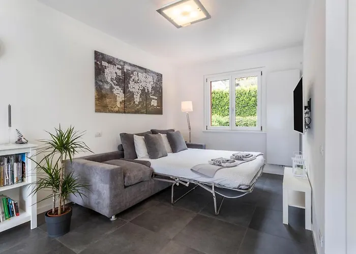 New Eleven On Oliveto Lario